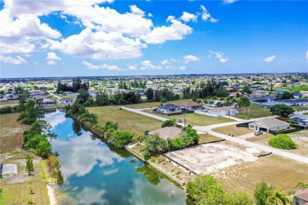 Cape Coral, 2017 5th Pl, Cape Coral, Florida 33909, image 3