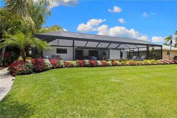 Torrey Pines, 214 Torrey Pines Pt, Naples, Florida 34113, image 2