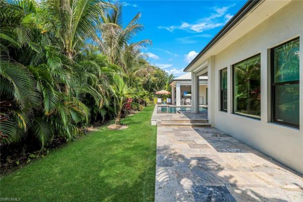 Park Shore, 760 Park Shore Dr, Naples, Florida 34103, image 1