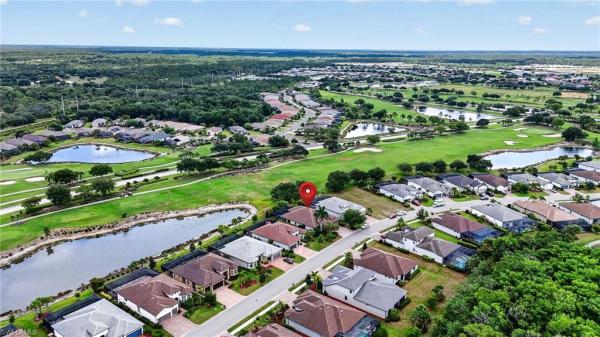 Country Club, 16117 Herons View Dr, Alva, Florida 33920, image 2