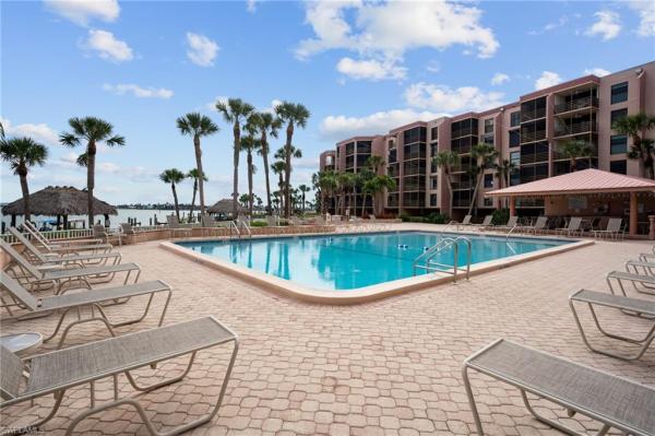 1085 Bald Eagle Dr #E206, Marco Island, Florida 34145, image 2