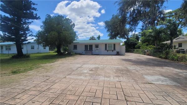 Sunny Grove, 20710 Sandy Ln, Estero, Florida 33928, image 3
