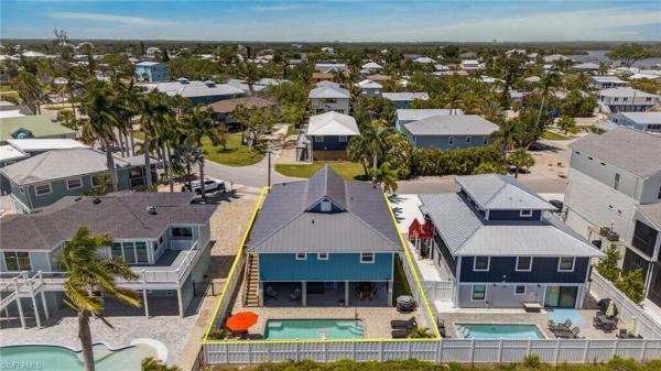 Gulf Heights, 5612 Easy St, Fort Myers Beach, Florida 33931, image 3