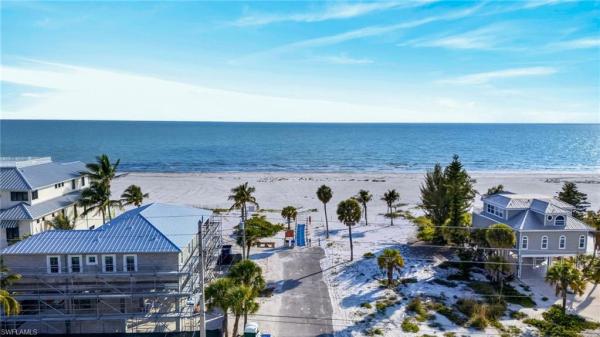 Gulf Heights, 5612 Easy St, Fort Myers Beach, Florida 33931, image 1