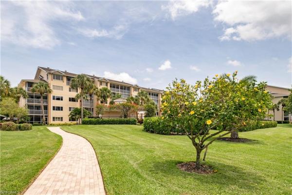 360 Horse Creek Dr #303, Naples, Florida 34110, image 1