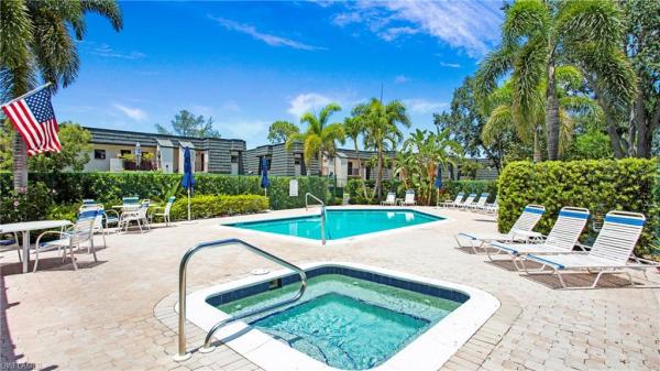 1545 Oyster Catcher Pt #A, Naples, Florida 34105, image 3