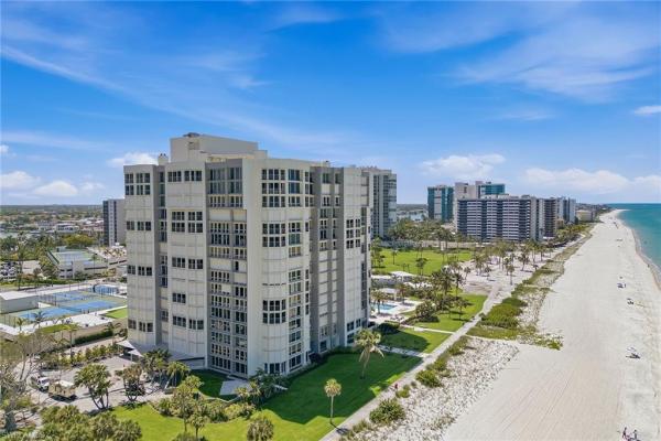 4051 N Gulf Shore Blvd #300, Naples, Florida 34103, image 2
