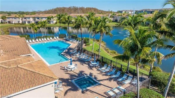 Townhomes Of San Simeon, 3806 Clearbrook Ln, Fort Myers, Florida 33966, image 3