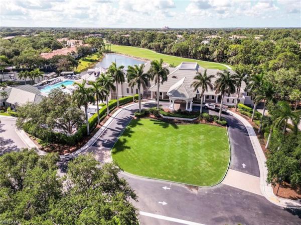 2070 Aberdeen Ln #101, Naples, Florida 34109, image 2