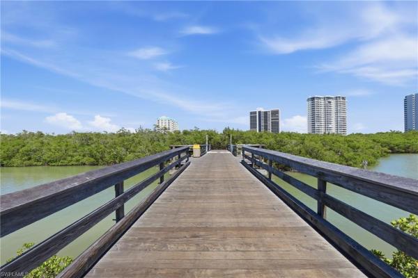 Myrtle Terrace, 840 Myrtle Ter, Naples, Florida 34103, image 3