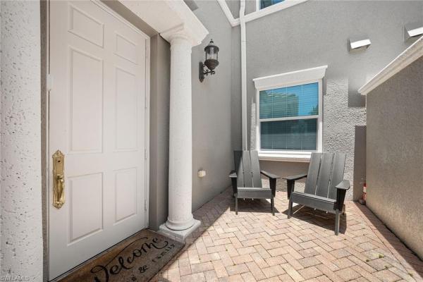 9205 Museo Cir #201, Naples, Florida 34114, image 2