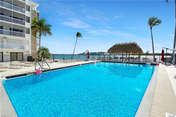 60 W Pelican St #804, Naples, Florida 34113, image 1