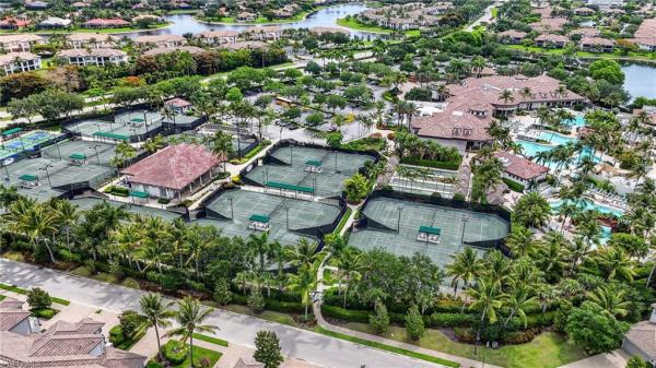 Prestwick Place, 6040 Dogleg Dr, Naples, Florida 34113, image 2