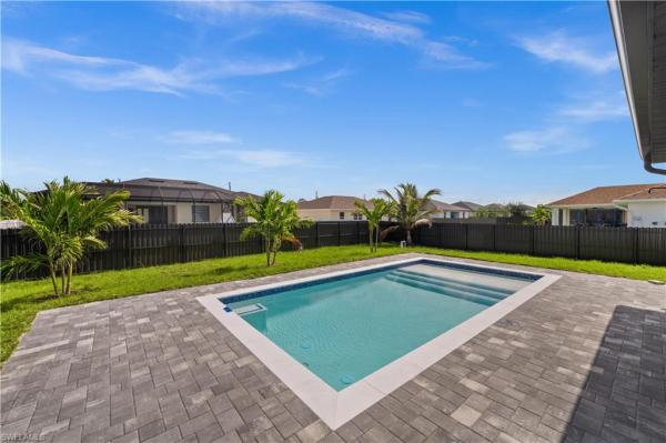 Cape Coral Residential, 1805 12th St, Cape Coral, Florida 33993, image 1