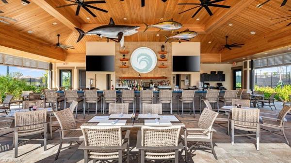 15328 Lucerna St #202, Naples, Florida 34114, image 2