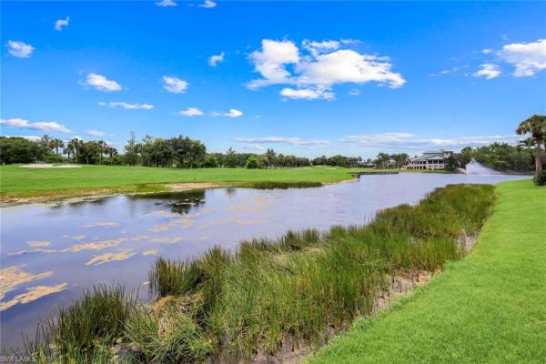 1895 Les Chateaux Blvd #302, Naples, Florida 34109, image 3