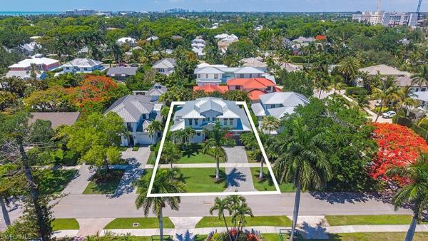 Olde Naples, 473 S 1st Ave, Naples, Florida 34102, image 1