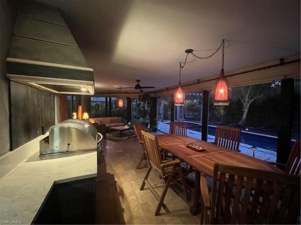 Victoria Park, 240 Nottingham Dr, Naples, Florida 34109, image 3