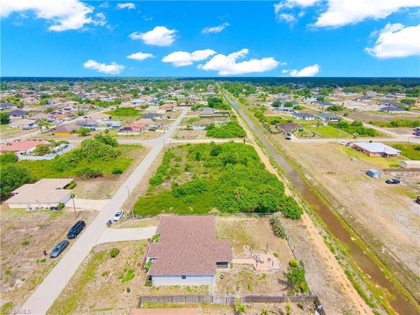4207 SW 30th St, Lehigh Acres, Florida 33976, image 1