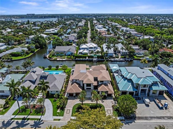 Aqualane Shores, 1707 S 3rd St, Naples, Florida 34102, image 1