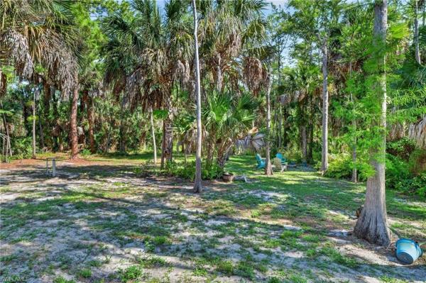 Golden Gate Estates, 2745 NE 22nd Ave, Naples, Florida 34120, image 2