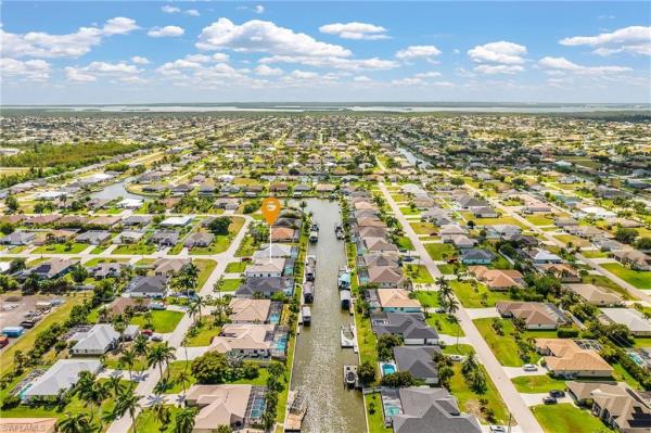 Cape Coral, 2029 31st Ter, Cape Coral, Florida 33914, image 2