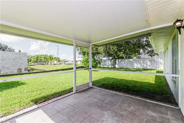 Cape Coral, 306 17th Pl, Cape Coral, Florida 33909, image 2
