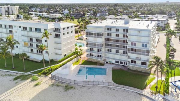 1977 N Gulf Shore Blvd #306, Naples, Florida 34102, image 1