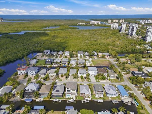 Gulf Harbor, 1286 Belaire Ct, Naples, Florida 34110, image 2