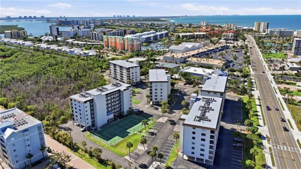 Estero Cove, 6893 Estero Blvd #423, Fort Myers Beach, Florida 33931, image 3