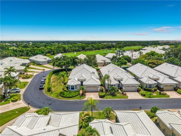 Silver Oak At The Vines, 19372 Silver Oak Dr, Estero, Florida 33967, image 2
