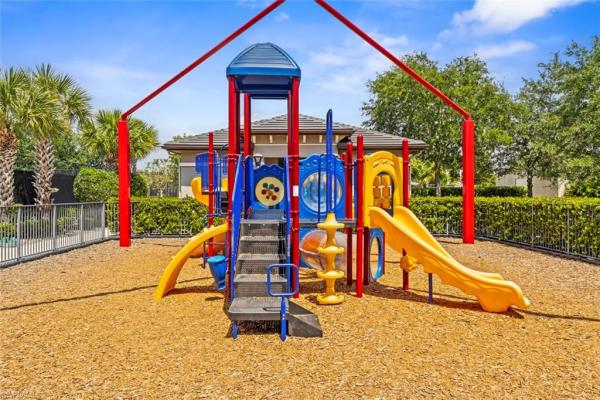 Stonecreek, 4715 Kensington Cir, Naples, Florida 34119, image 2