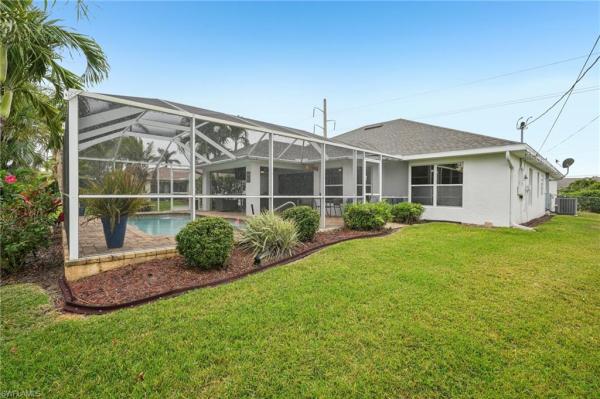Cape Coral Residential, 3717 Agualinda Blvd, Cape Coral, Florida 33914, image 2