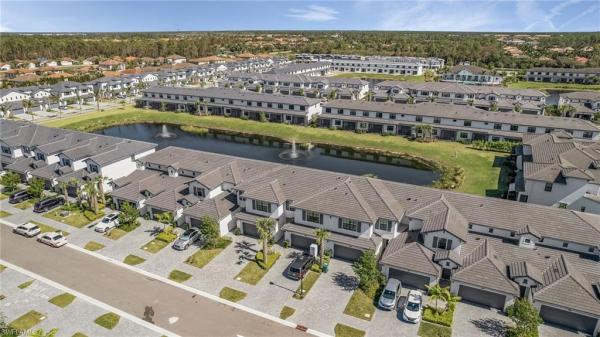 Vanderbilt Reserve, 7596 Morgan Way, Naples, Florida 34119, image 2