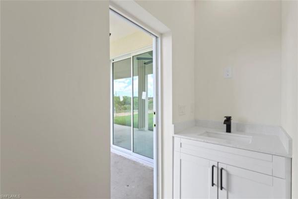 Lehigh Acres, 4221 SW 18th St, Lehigh Acres, Florida 33976, image 3
