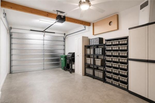 509 Robin Hood Cir #202, Naples, Florida 34104, image 3