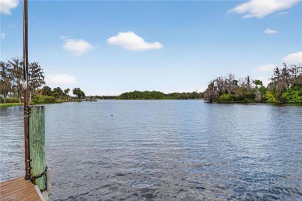 Alva, 1964 Rialto Way, Alva, Florida 33920, image 3
