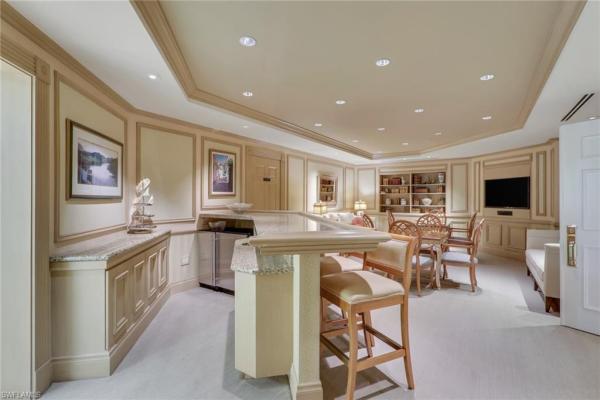 7117 Pelican Bay Blvd #16, Naples, Florida 34108, image 1