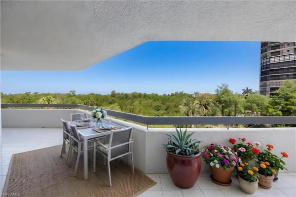 6001 Pelican Bay Blvd #204, Naples, Florida 34108, image 2