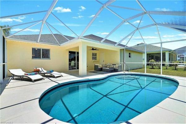 Cape Coral, 2122 25th St, Cape Coral, Florida 33914, image 1