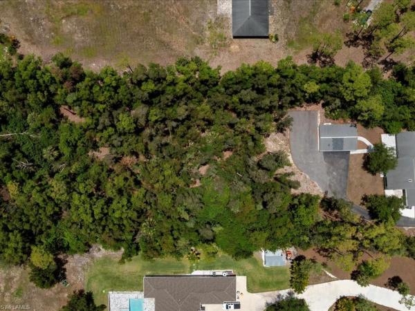 Livingston Woods, 6800 Bottlebrush Ln, Naples, Florida 34109, image 1