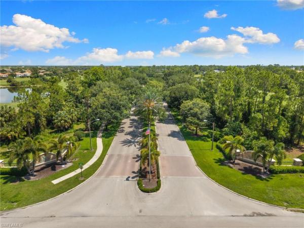 Valencia Country Club, 2075 Par Dr, Naples, Florida 34120, image 2