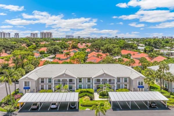 815 Gulf Pavilion Dr #201, Naples, Florida 34108, image 3