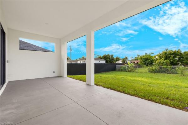 Lehigh Acres, 4713 W 6th St, Lehigh Acres, Florida 33971, image 2