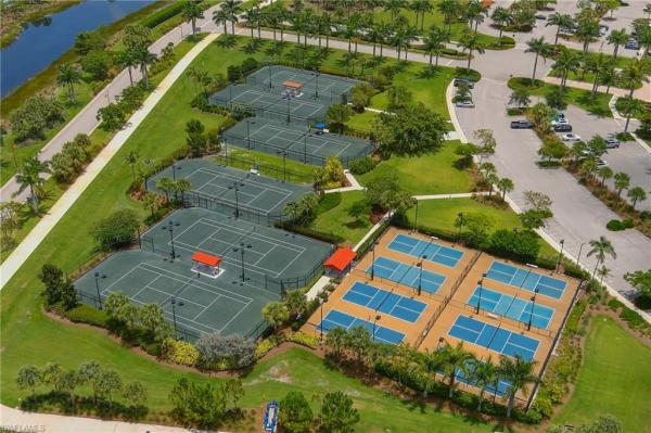 6403 Negril Isle Dr, Naples, Florida 34113, image 1
