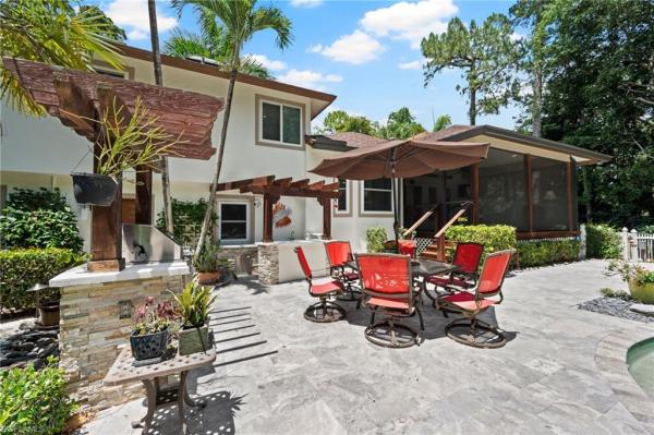 Logan Woods, 5070 Tamarind Ridge Dr, Naples, Florida 34119, image 2