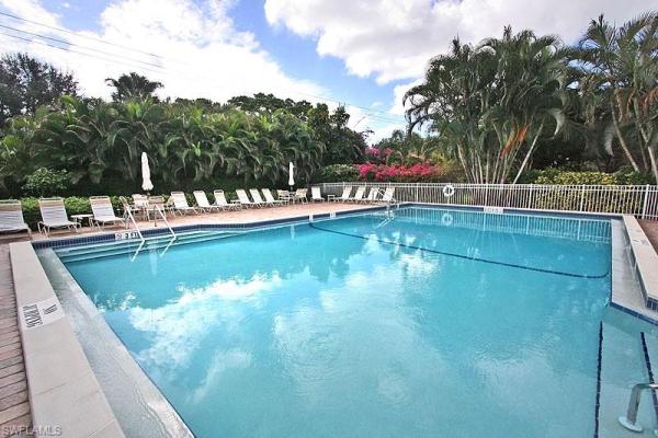 Beachwalk Villas, 549 Beachwalk Cir, Naples, Florida 34108, image 2