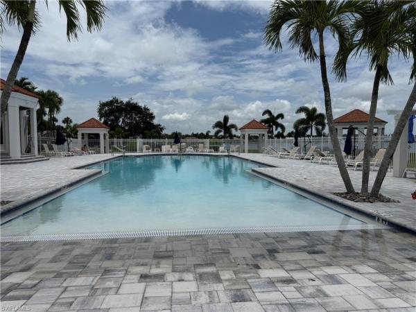 7750 Jewel Ln #101, Naples, Florida 34109, image 3