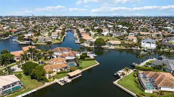 Marco Beach, 95 Anchor Ct, Marco Island, Florida 34145, image 3