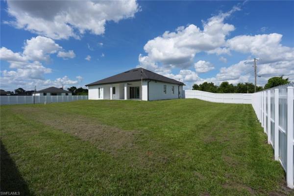 Lehigh Acres Residential, 1502 S Sara Ave, Lehigh Acres, Florida 33976, image 3